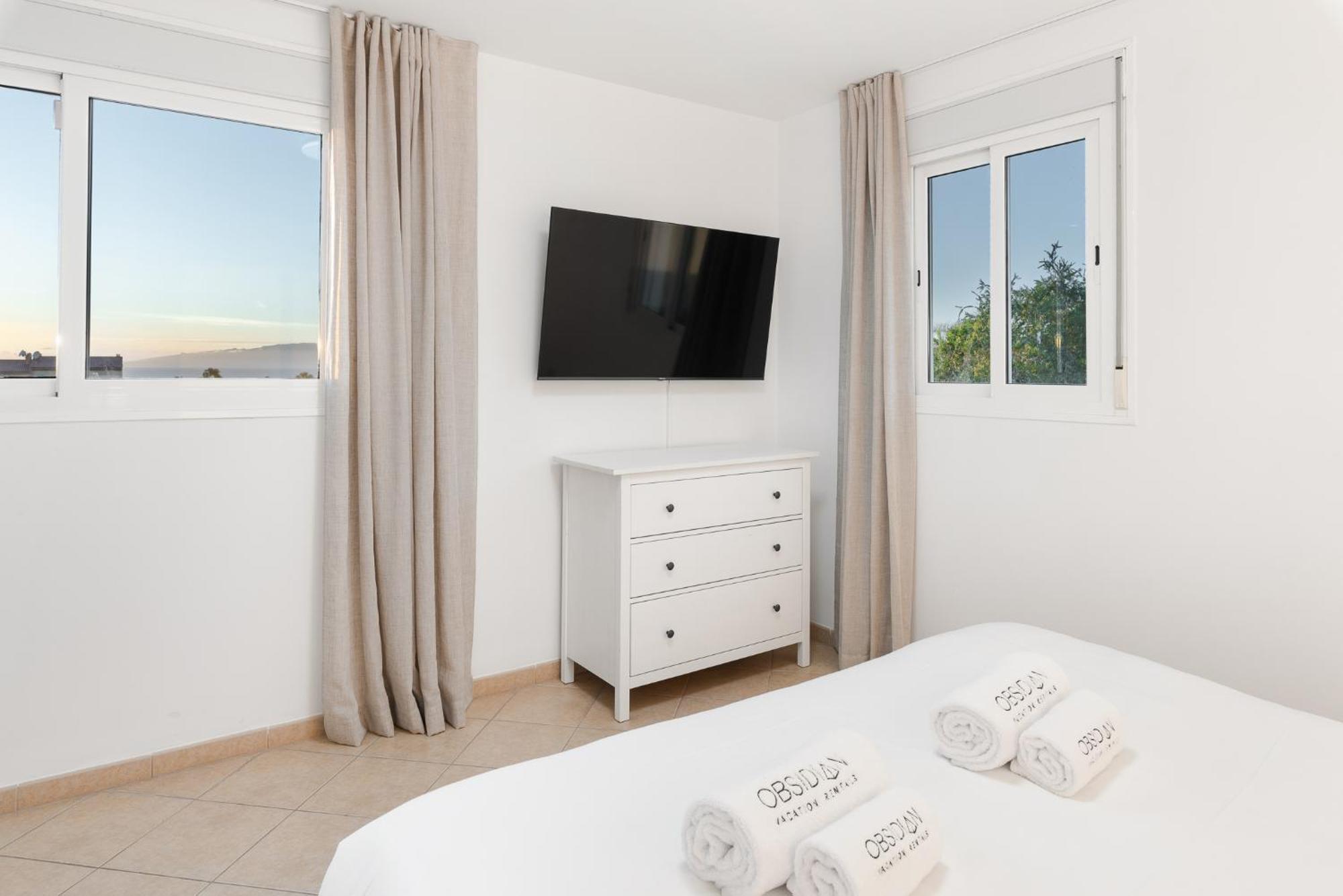 Obsidian Olivino Apartment Адехе Екстериор снимка